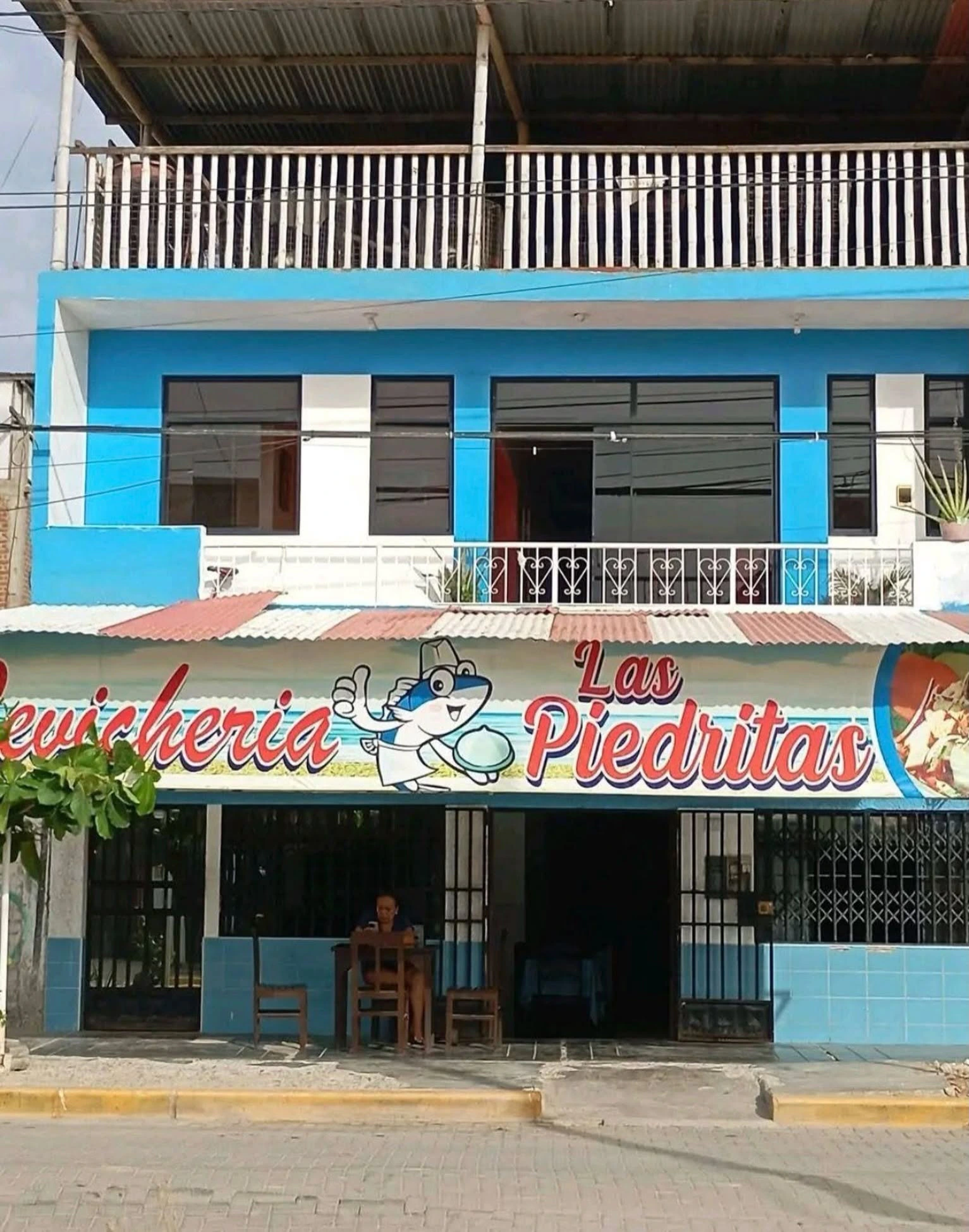 UMI Barra Fusión Marina - Umistreetfoodtumbes - Foto 1